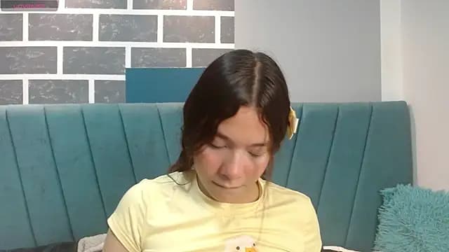 Sweet_kitty_05 live cam