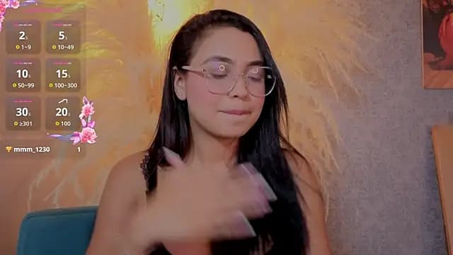 Lucia_Brown_ live cam
