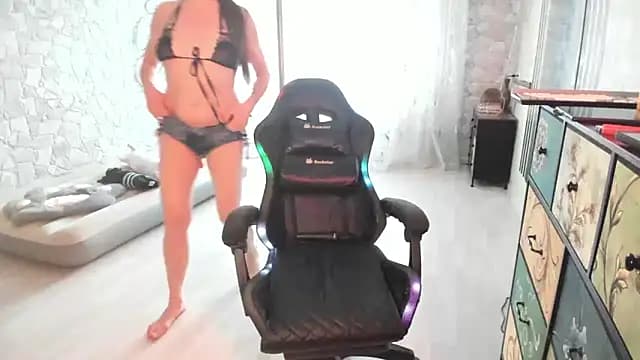 JessicaFamee live cam