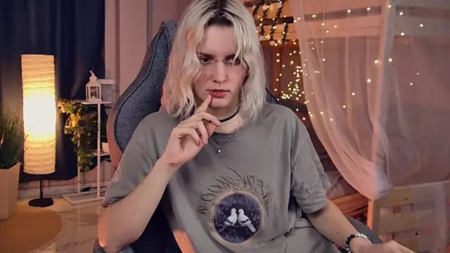 BethanyCloud live cam