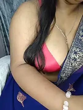 Curvy_Pooja live cam on Stripchat