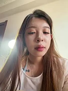 tuanzi125216 live cam