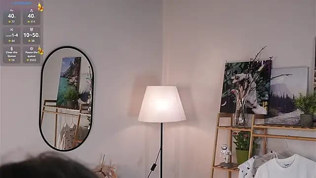 CherlyGuss live cam