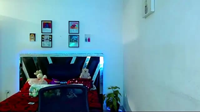 Sebasxxl12 live cam