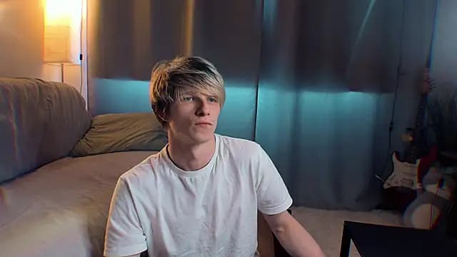Breston_Sweet live cam