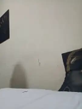 Channelareine live cam