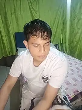 emanuel_831 live cam