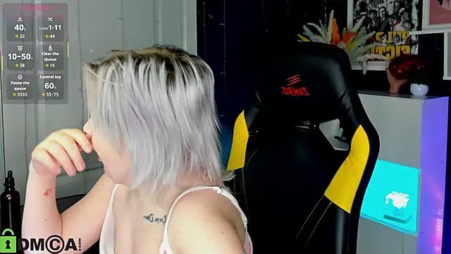 Sara_Robinson live cam