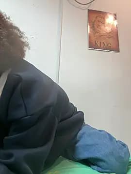 Max_Rain live cam