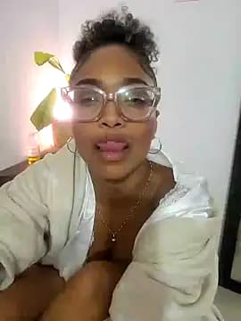 BiiancaEstradaa live cam