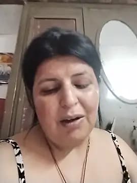 Jann_Riya333 live cam