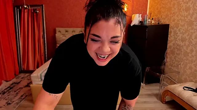 SpicyCarlaXX live cam