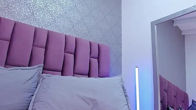 DianaRed_ live cam