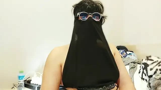 Body1267 live cam