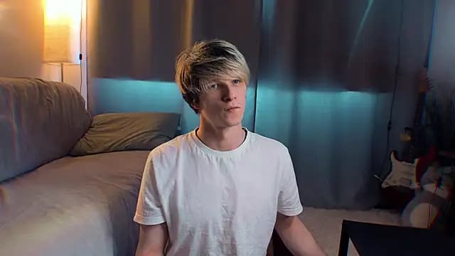 Breston_Sweet live cam