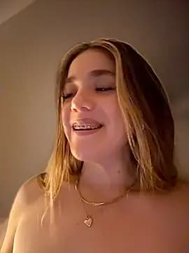 ShelbyHagen live cam