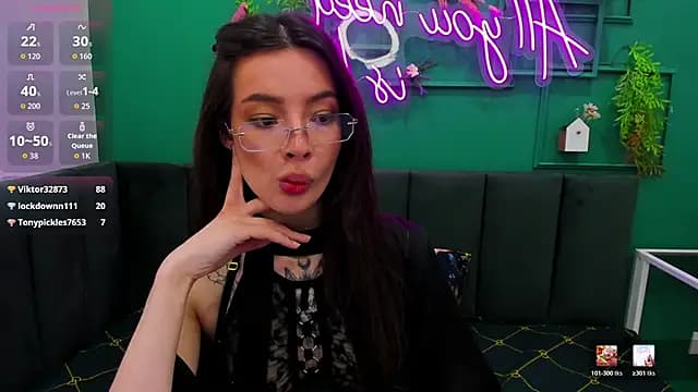 IvyDainty live cam
