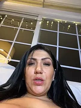 LittleMissEeve live cam