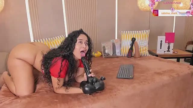 sabrina_shark_ live cam