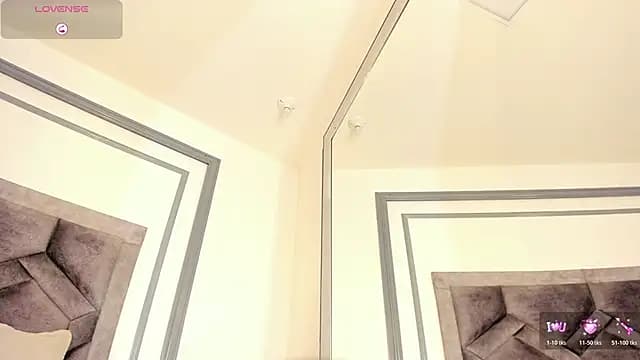 TahliaMoreau live cam