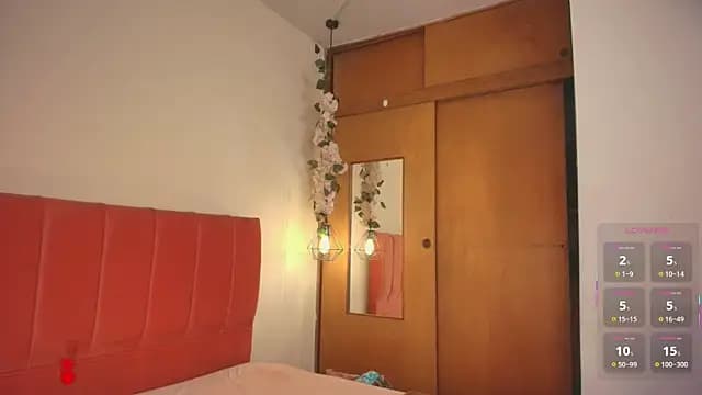 Shadya_ live cam
