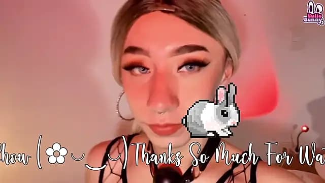 Littlebunny21 live cam