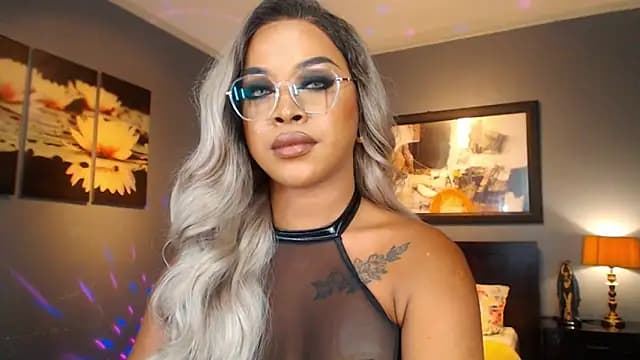 MarryQueen22 live cam