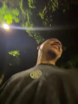 AlphaMasterXxx live cam