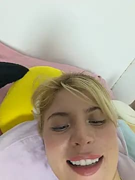_Alicee_1 live cam