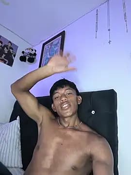 santinaughty live cam