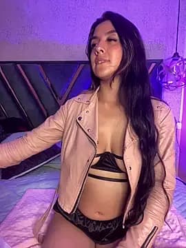 Megan_pink18 live cam