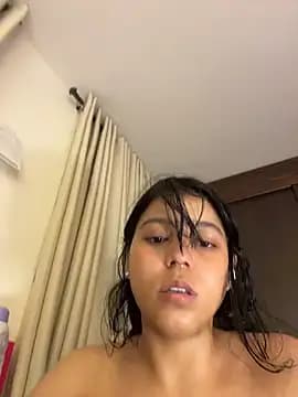 Naiara_sex live cam