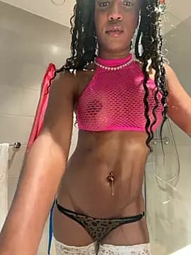 Black_Dolll live cam on Stripchat