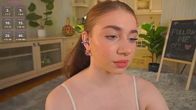 WondaCoriaty live cam