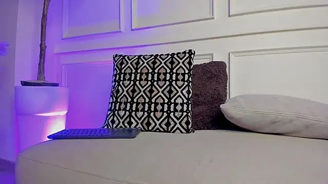 MayaLee_ live cam