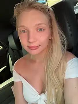 AmmyHot live cam