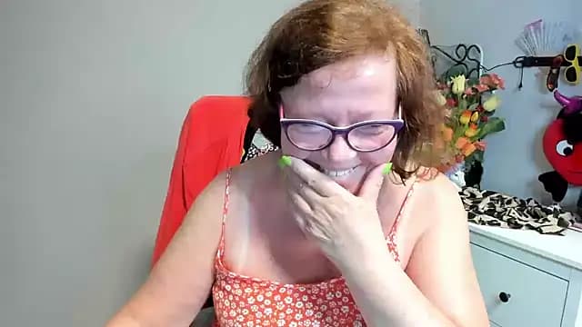Adelewildx live cam