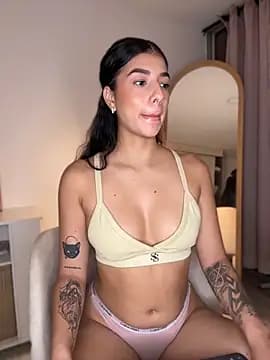 Veronica_ar live cam
