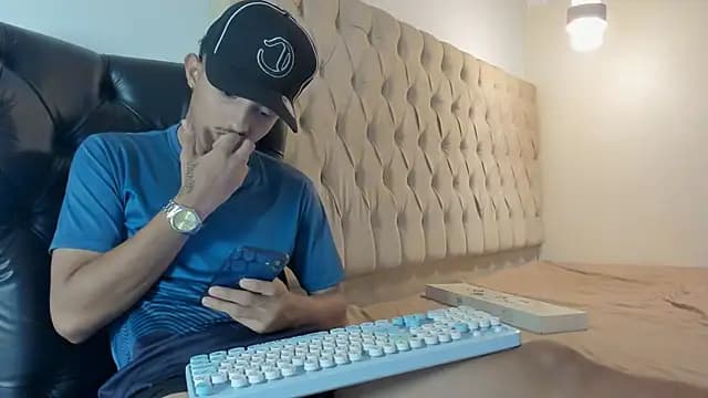 alpha_marcus live cam