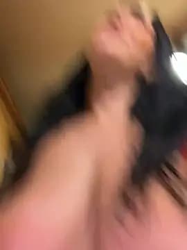 LittleMissEeve live cam