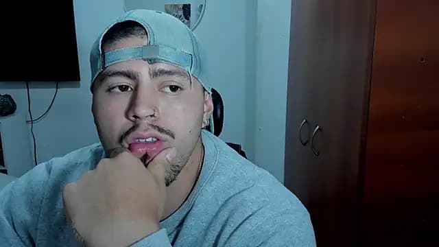 Baltazar_Dupont live cam on Stripchat