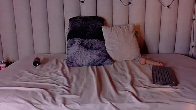 StarrMoon__ live cam