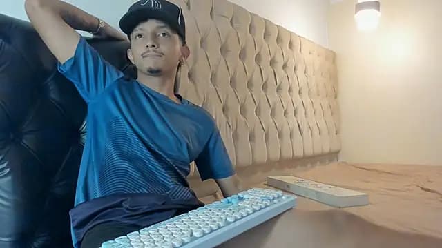 alpha_marcus live cam