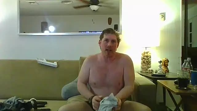 9VOLTT live cam