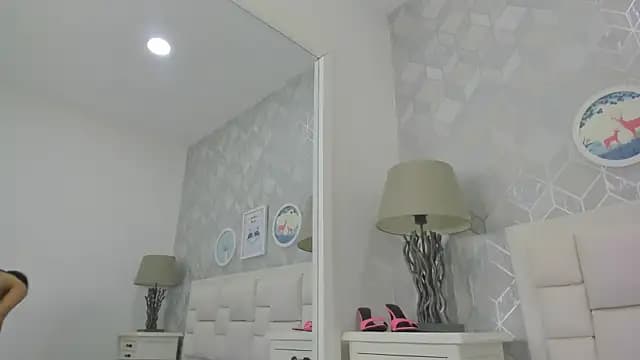 naia_cox live cam