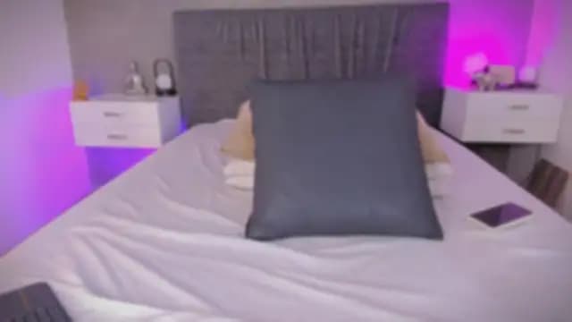 selena_monroy live cam