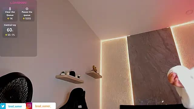 Brad_Summer live cam