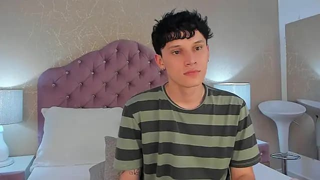 LephyStar live cam on Stripchat
