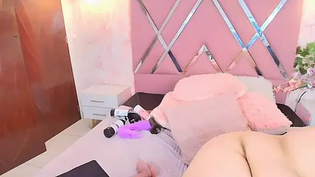 Dolce_pearl live cam