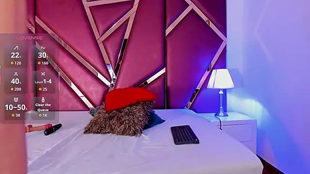 EvaaMoon_ live cam